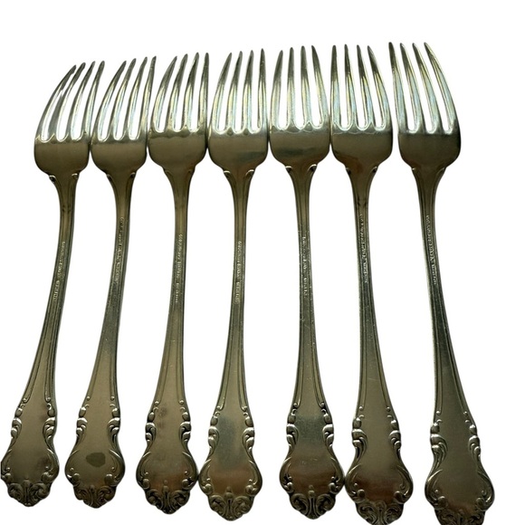 Community Silver Triple Plus Avalon Lot of 7 Dinner Forks 7 inch Silverware - Picture 4 of 6